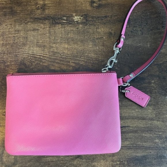 Coach Darcy Bow Wristlet - Picture 3 of 5